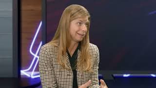 3HMONGTV LIVE: Yengyee Lor sits down with Stearns bank Executive Vice President Heather Plumski.