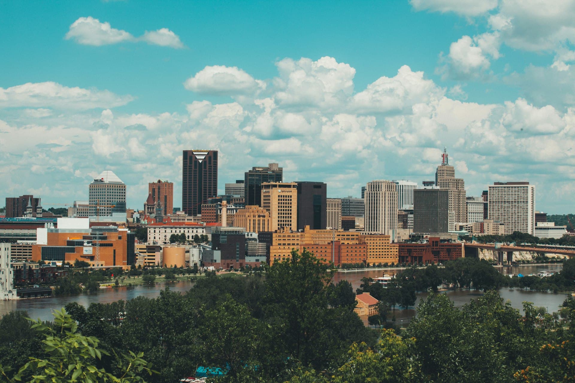 Aerial view of Saint Paul skyline